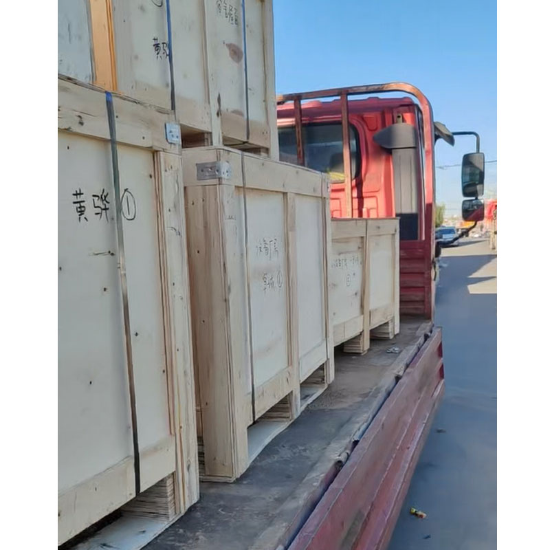 Efika plenumado pruvas forton! Handan Zitai Fasteners sendas grandajn sesangulajn riglilojn al Vjetnamio, solidigante la bazon de kunlaboro.